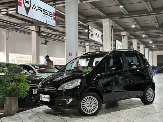 FIAT IDEA 1.4 MPI ATTRACTIVE 8V FLEX 4P MANUAL FIAT IDEA 1.4 MPI ATTRACTIVE 8V FLEX 4P MANUAL